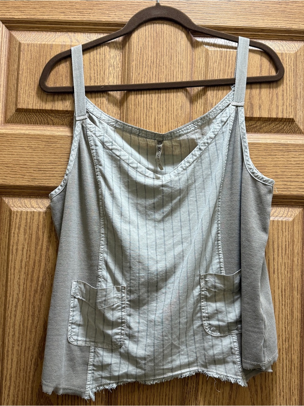 Like new!! XCVI Ludora striped v-neck tank top in tanglewood (khaki)